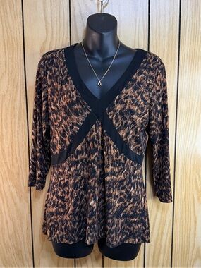 Liz Claiborne Y2K Animal Print Top 🖤🤎